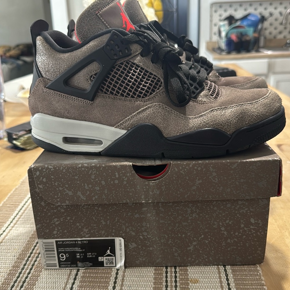 Men’s lightly used.